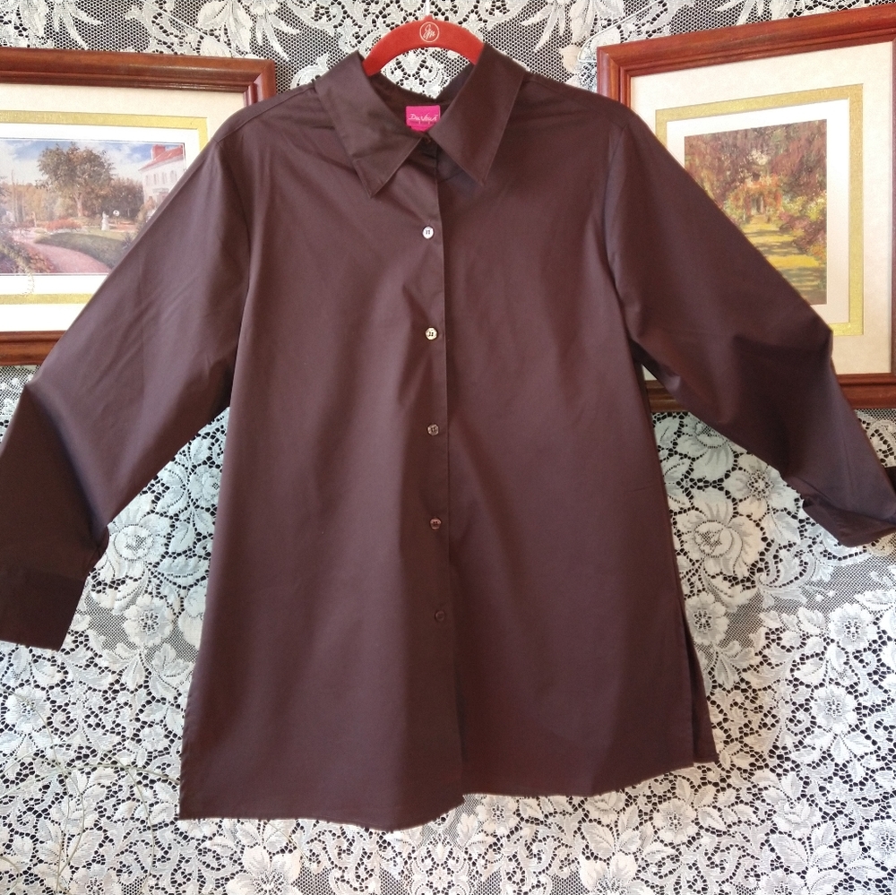 Du Jour chocolate brown shirt button up long sleeves stretchy NWT